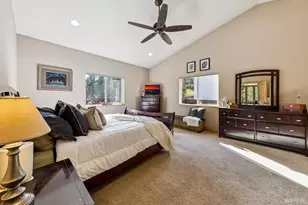 1014 Clear View Dr, South Lake Tahoe, CA 96150 - Photo 31