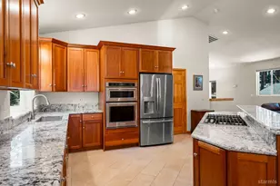 839 Tata Ln, South Lake Tahoe, CA 96150 - Photo 11