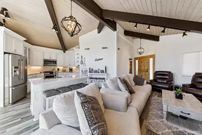 2072 Traverse Court, South Lake Tahoe, CA 96150 - Photo 11