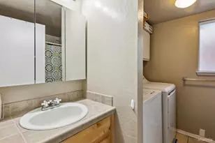 854 Muskwaki Dr, South Lake Tahoe, CA 96150 - Photo 15