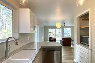 914 Brush Rd, South Lake Tahoe, CA 96150 - Photo 5