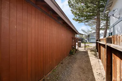 539 Christie Drive, South Lake Tahoe, CA 96150 - Photo 31