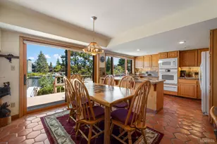 379 Crystal Ct, South Lake Tahoe, CA 96150 - Photo 11