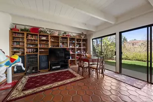 379 Crystal Ct, South Lake Tahoe, CA 96150 - Photo 17