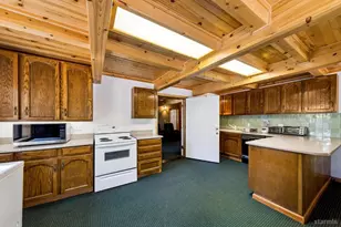 804 US Hwy 50, South Lake Tahoe, CA 96150 - Photo 29