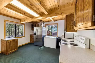 804 US Highway 50, South Lake Tahoe, CA 96150 - Photo 31
