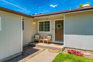 1492 Kathy Way, Gardnerville, NV 89460 - Photo 5