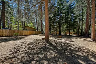 948 Tata Ln, South Lake Tahoe, CA 96150 - Photo 15