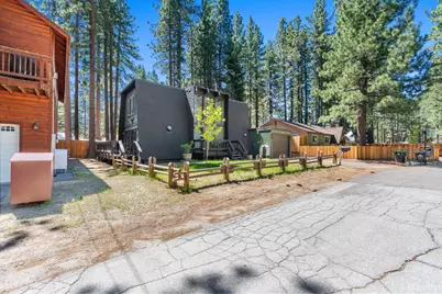 1006 Tahoe Island Drive, South Lake Tahoe, CA 96150 - Photo 43