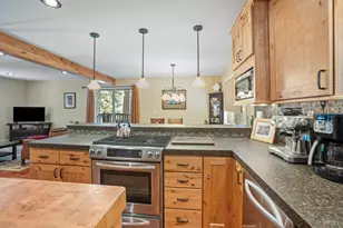 1798 Narragansett Cir, South Lake Tahoe, CA 96150 - Photo 11