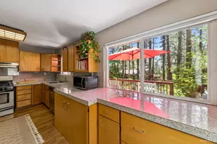846 Placer Ave, South Lake Tahoe, CA 96150 - Photo 9