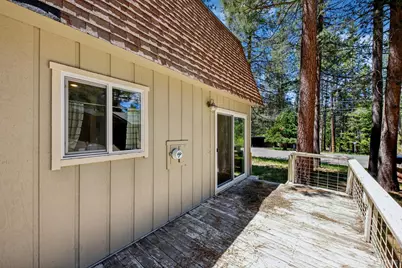 1877 Susquehana Drive, South Lake Tahoe, CA 96150 - Photo 33