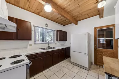 760 Sonoma Avenue, South Lake Tahoe, CA 96150 - Photo 15