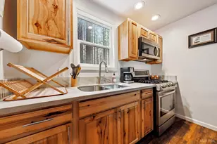 1462 Chinquapin Dr, South Lake Tahoe, CA 96150 - Photo 9