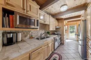 1627 Andy Jo Cir, South Lake Tahoe, CA 96150 - Photo 13