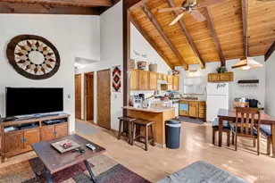 1986 Cherokee St, South Lake Tahoe, CA 96150 - Photo 17