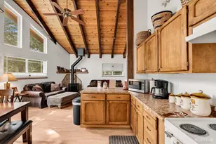 1986 Cherokee St, South Lake Tahoe, CA 96150 - Photo 21