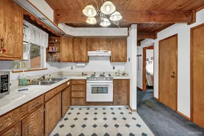1110 San Diego Street, South Lake Tahoe, CA 96150 - Photo 21