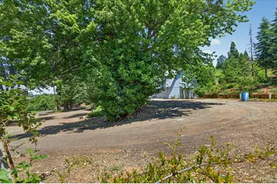 2781 Larsen Drive, Camino, CA 95709 - Photo 7