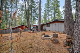 684 Julie Ln, South Lake Tahoe, CA 96150 - Photo 11