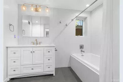 1581 Estate Court, South Lake Tahoe, CA 96150 - Photo 15