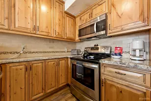 357 Ala Wai Blvd, South Lake Tahoe, CA 96150 - Photo 21