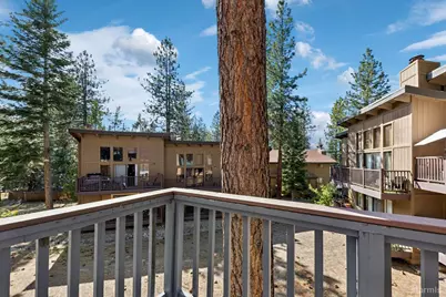 1410 Ski Run Boulevard #10, South Lake Tahoe, CA 96150 - Photo 11