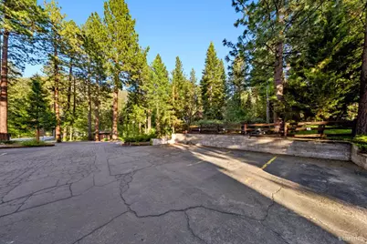1410 Ski Run Boulevard #10, South Lake Tahoe, CA 96150 - Photo 23