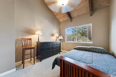 1410 Ski Run Boulevard #10, South Lake Tahoe, CA 96150 - Photo 17