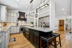 842 San Francisco Ave, South Lake Tahoe, CA 96150 - Photo 9