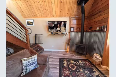 1813 Koyukon Drive, South Lake Tahoe, CA 96150 - Photo 7
