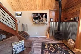 1813 Koyukon Dr, South Lake Tahoe, CA 96150 - Photo 7