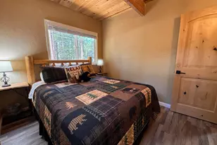 1813 Koyukon Dr, South Lake Tahoe, CA 96150 - Photo 17