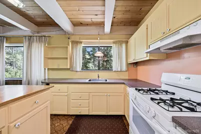 1409 Mount Shasta Circle, South Lake Tahoe, CA 96150 - Photo 11
