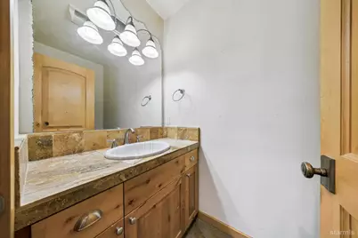 1932 Apache Avenue, South Lake Tahoe, CA 96150 - Photo 21