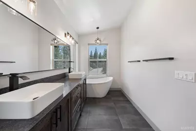 847 Cirugu Street, South Lake Tahoe, CA 96150 - Photo 23
