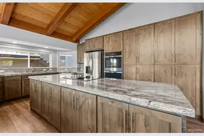 2067 Aloha Drive, South Lake Tahoe, CA 96150 - Photo 43