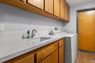 2067 Aloha Dr, South Lake Tahoe, CA 96150 - Photo 15