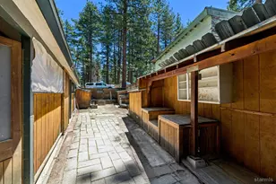 1366 Bonanza Ave, South Lake Tahoe, CA 96150 - Photo 25