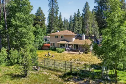 1624 Glenwood Way, South Lake Tahoe, CA 96150 - Photo 15