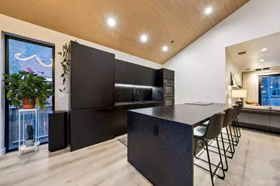 1110 Charles Avenue, South Lake Tahoe, CA 96150 - Photo 5