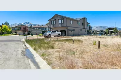 1975 Daggett Court, South Lake Tahoe, CA 96150 - Photo 13