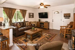 17581 Strawberry Ct, Twin Bridges, CA 95682 - Photo 5