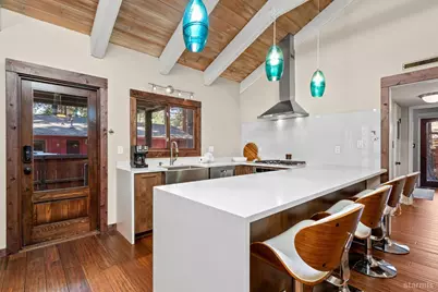 2530 Pinter Avenue, South Lake Tahoe, CA 96150 - Photo 15