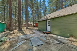1081 Craig Ave, South Lake Tahoe, CA 96150 - Photo 13