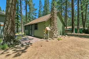 1081 Craig Ave, South Lake Tahoe, CA 96150 - Photo 11