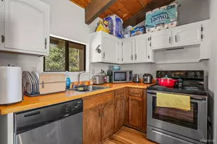 1390 Ski Run Blvd, South Lake Tahoe, CA 96150 - Photo 11