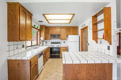 2463 Fair Meadow Court, South Lake Tahoe, CA 96150 - Photo 7