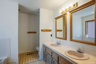 2463 Fair Meadow Ct, South Lake Tahoe, CA 96150 - Photo 23