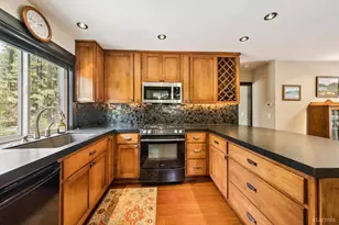 1910 F St, South Lake Tahoe, CA 96150 - Photo 15